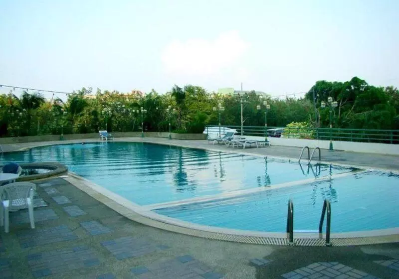 First Pacific Hotel And Convention