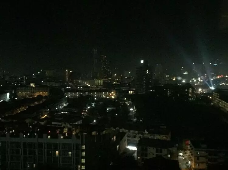 First Pacific Hotel And Convention