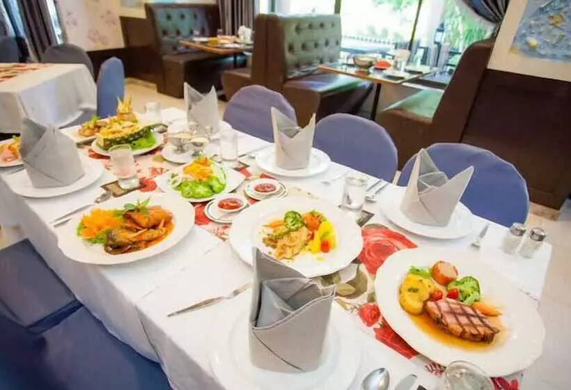 First Pacific Hotel And Convention