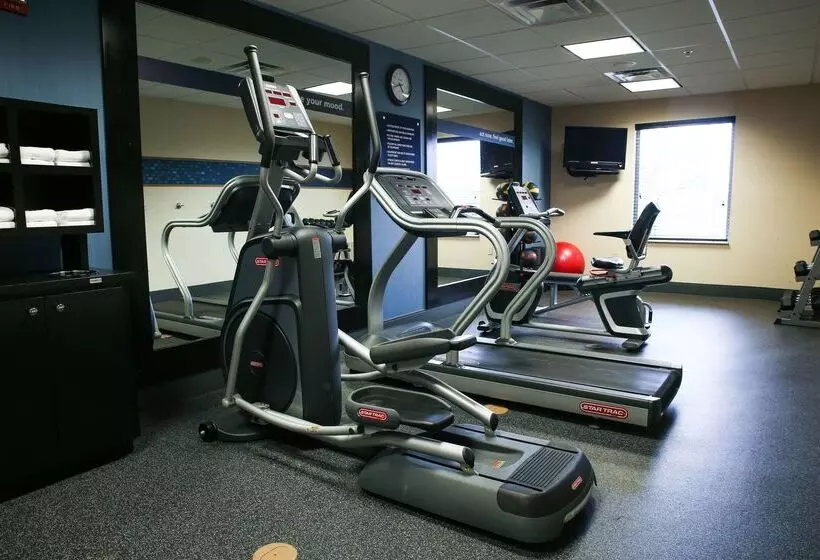 هتل Hampton Inn Kingsville