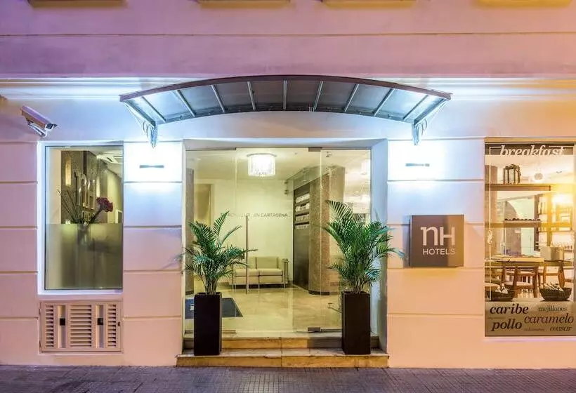 Отель NH Royal Urban Cartagena