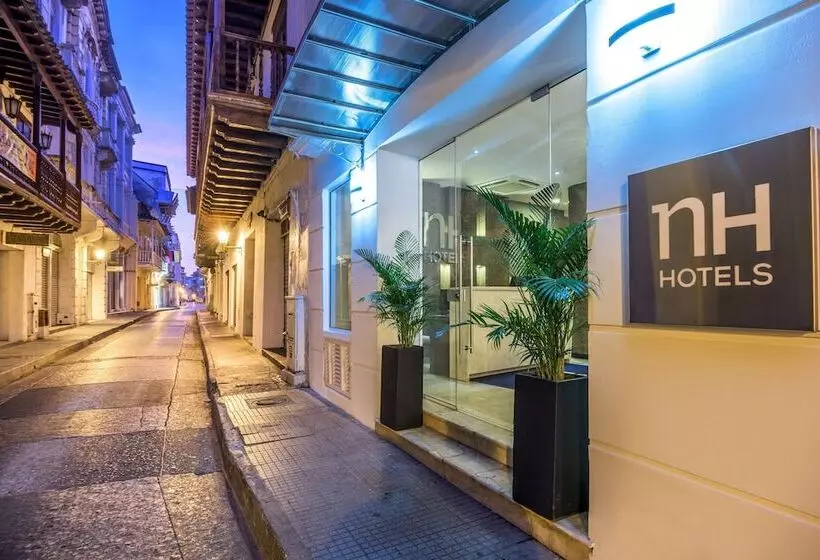 Отель NH Royal Urban Cartagena