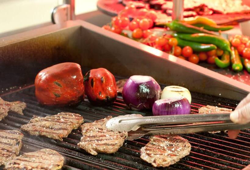 فندق U Coral Beach Club Eilat – Ultra All Inclusive