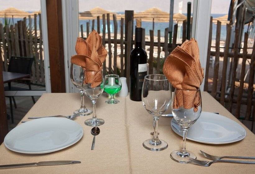 فندق U Coral Beach Club Eilat – Ultra All Inclusive