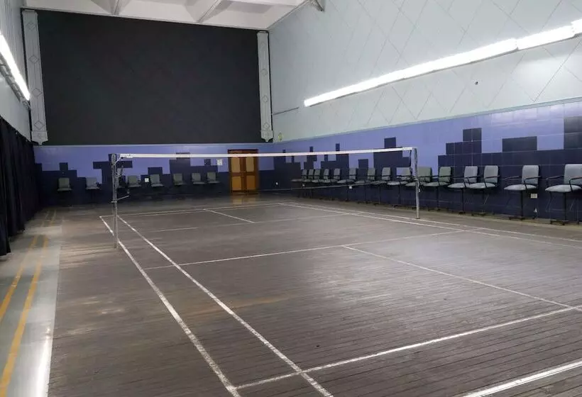 호텔 Aurangabad Gymkhana Club