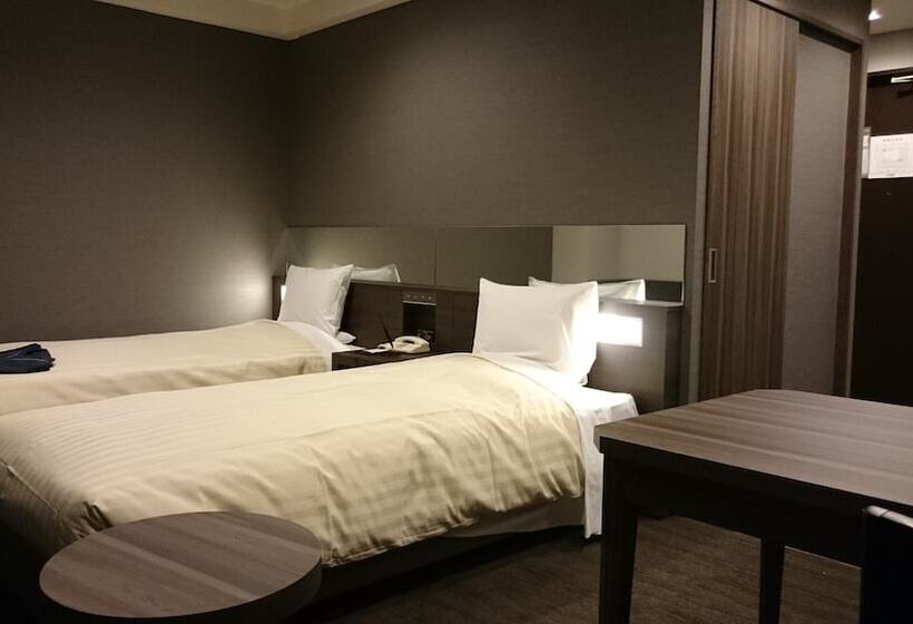 בית מלון כפרי Cypress Karuizawa