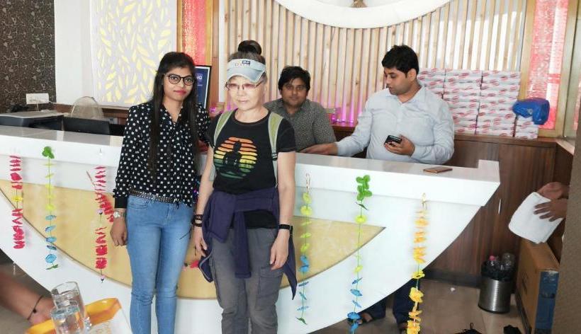 ホテル Delhi Heart