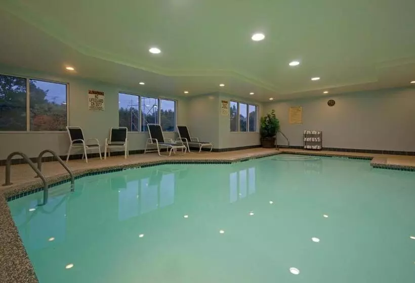 Holiday Inn Express Hotel & Suites Rochester, An Ihg