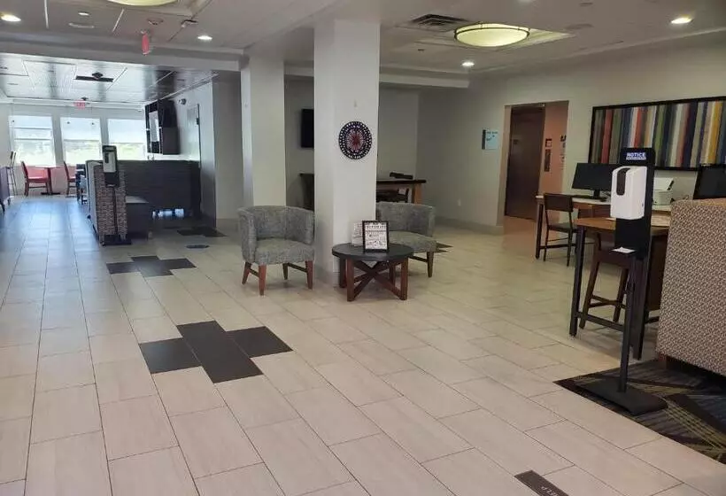 Holiday Inn Express Hotel & Suites Rochester, An Ihg