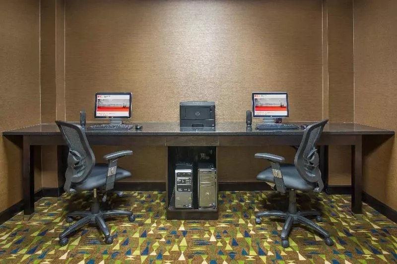 ホテル Holiday Inn Express & Suites Martinsville By Ihg