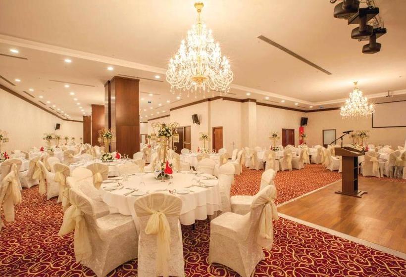 Отель Holiday Inn Gebze  Istanbul Asia, An Ihg