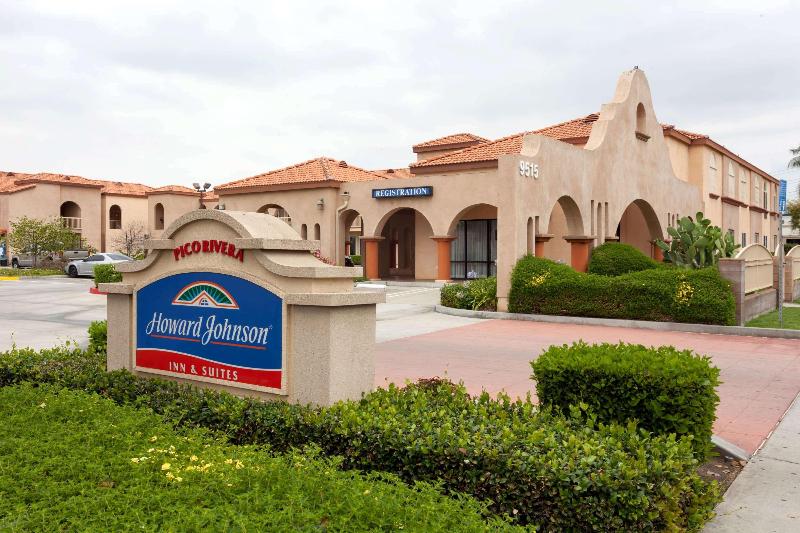 Howard Johnson Hotel & Suites By Wyndham Pico Rivera