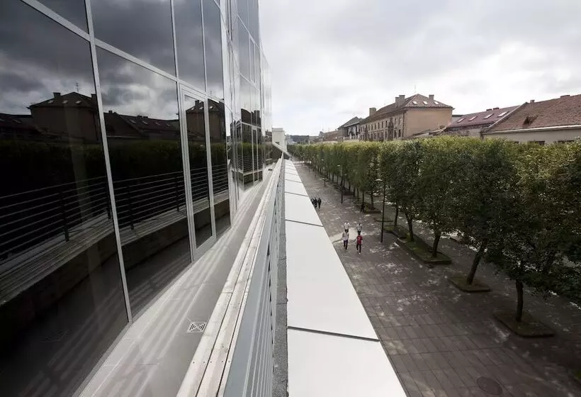 هتل Kaunas City