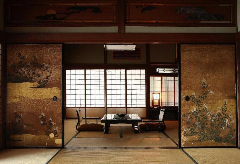 בית מלון כפרי Kotohira Kadan