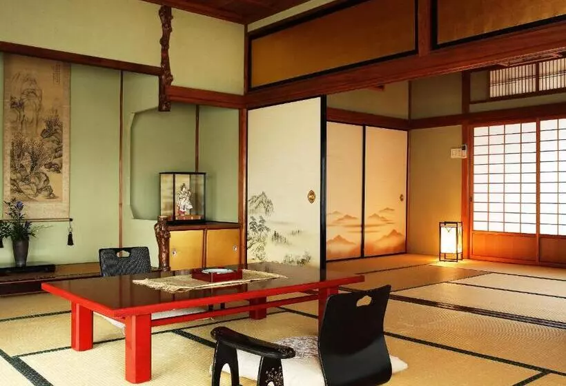 Отель Kotohira Kadan