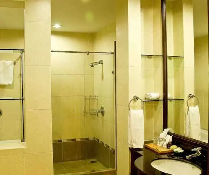 호텔 Le Casa Bang Saen