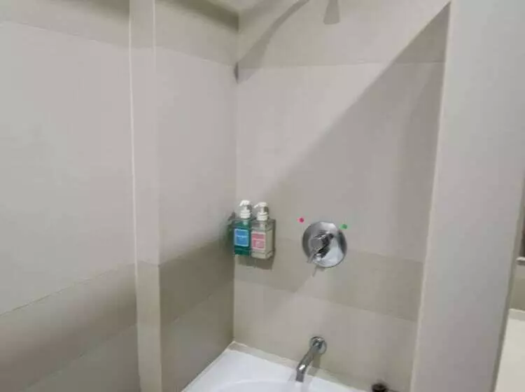 호텔 Morakot Twin Chumphon