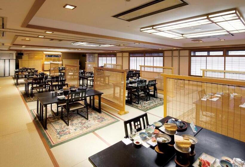 Hotelli 楽気ハウス甲斐路 Raki House Kaiji