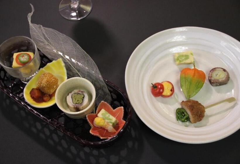 Hotelli 楽気ハウス甲斐路 Raki House Kaiji