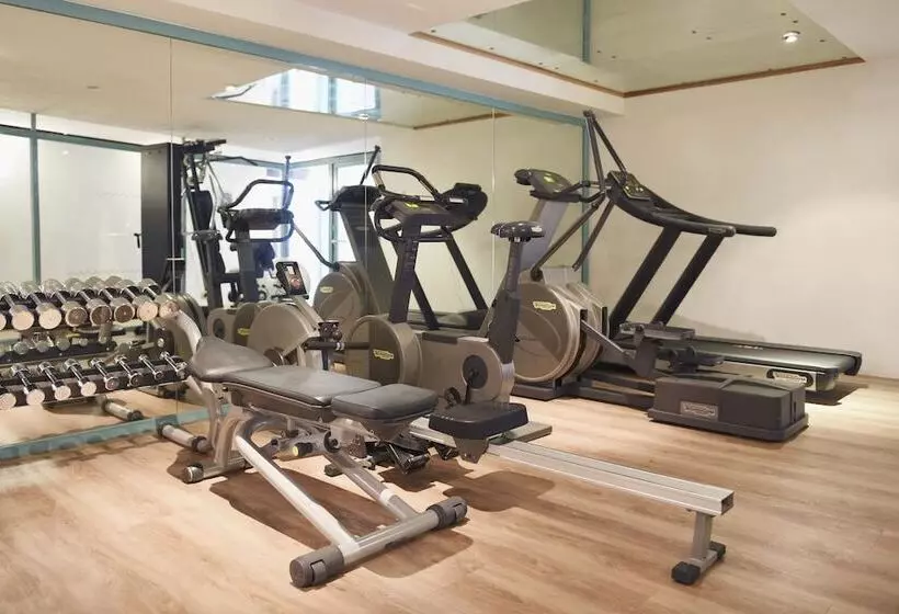 هتل Apartments Patricia