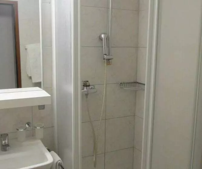 هتل Apartments Patricia