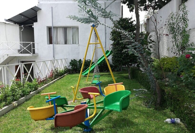 فندق Benzz Park Family Resort Kodaikanal