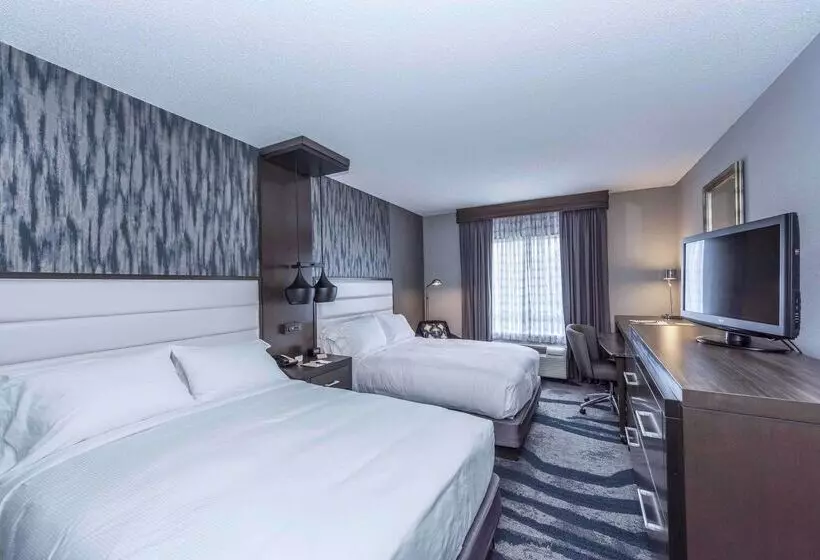 فندق Doubletree By Hilton North Charleston Convention Center