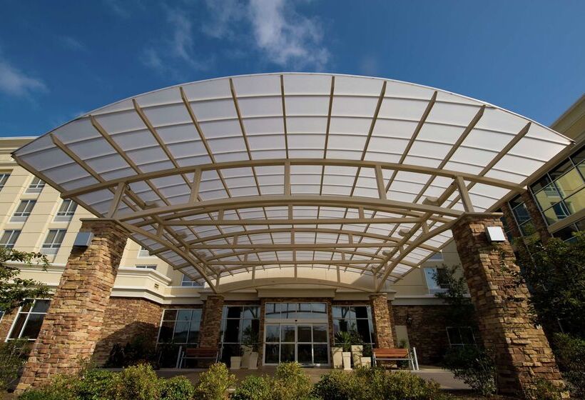 فندق Doubletree By Hilton North Charleston   Convention Center