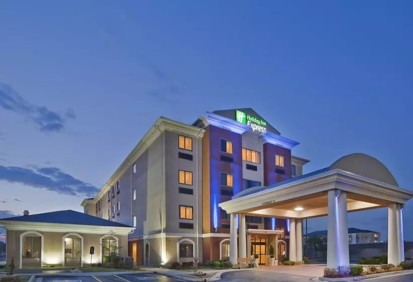 ホテル Holiday Inn Express & Suites Midwest City, An Ihg