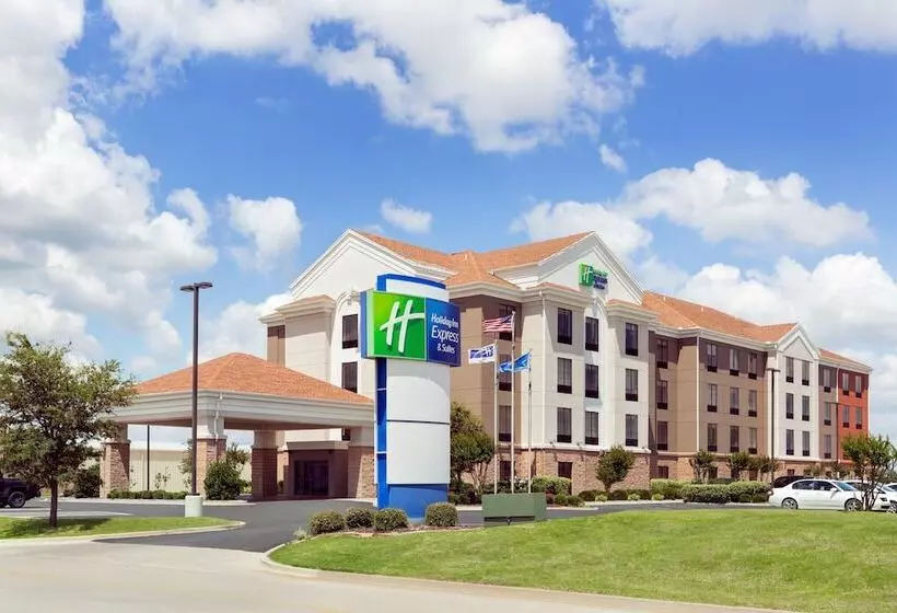 Holiday Inn Express Hotel & Suites Shawnee I 40, An Ihg