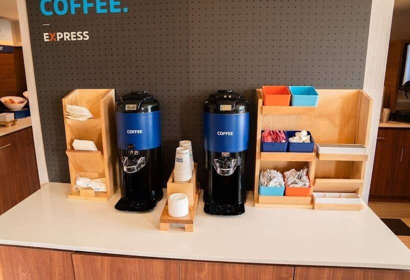 ホテル Holiday Inn Express Maspeth, An Ihg