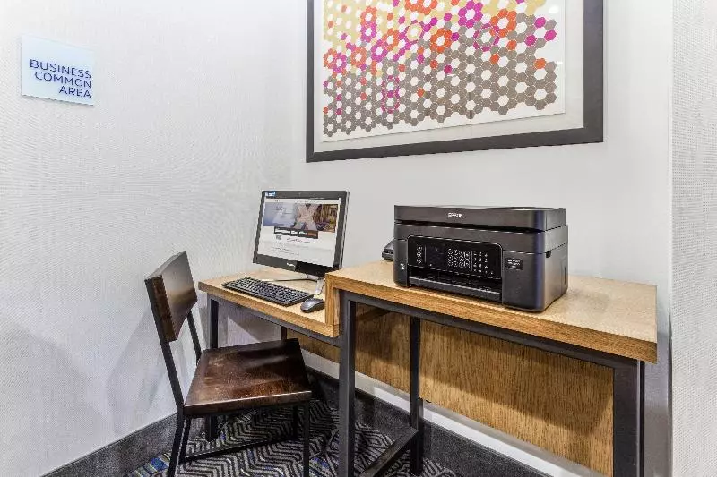 호텔 Holiday Inn Express & Suites White Haven   Poconos, An Ihg