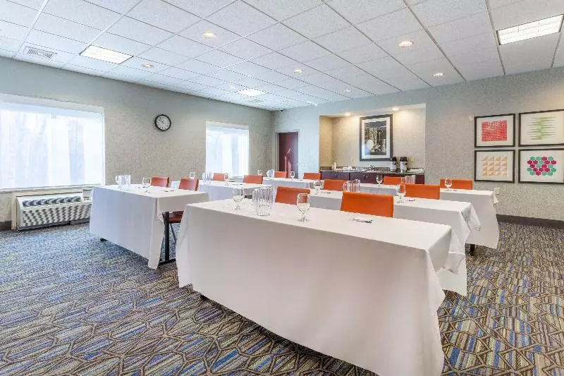 호텔 Holiday Inn Express & Suites White Haven   Poconos, An Ihg