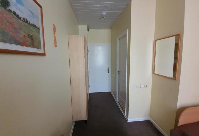 هاستل Jnn Guesthouse