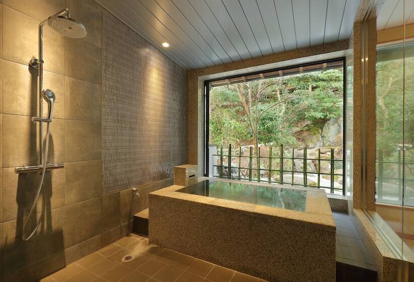 호텔 Arima Onsen Taketoritei Maruyama