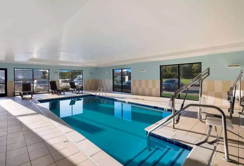 酒店 Comfort Suites Suffolk  Chesapeake