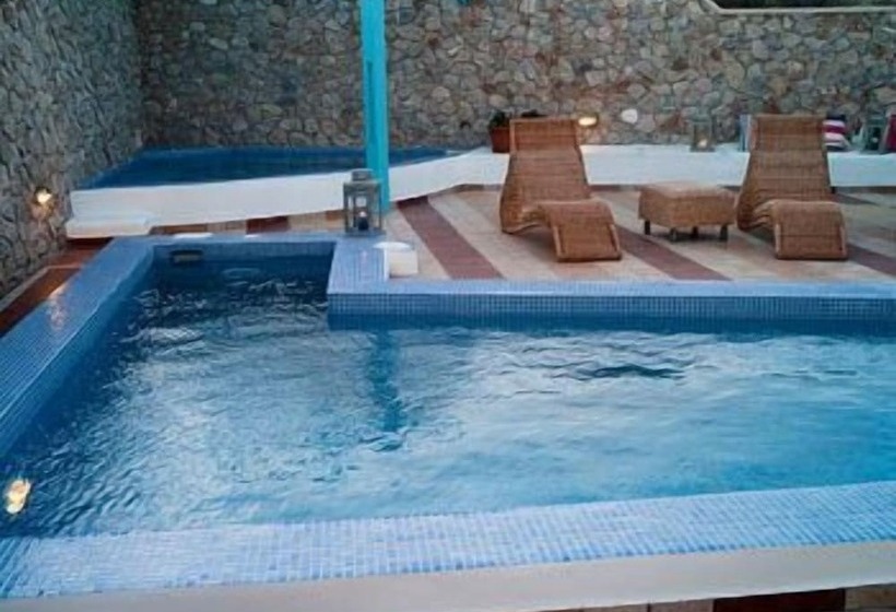 בית מלון כפרי Villa Rose