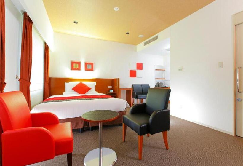 בית מלון כפרי Mystays Fukuoka Tenjin Minami