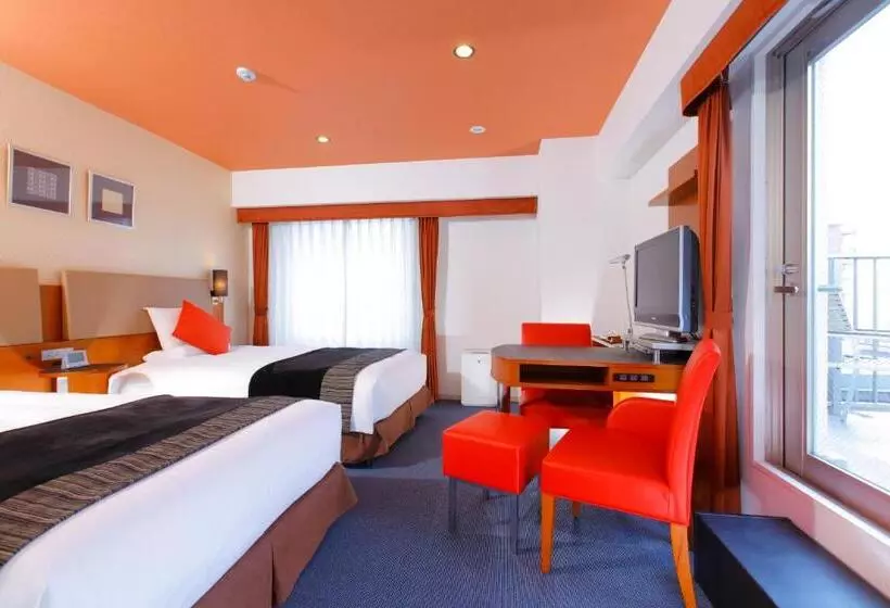 בית מלון כפרי Mystays Fukuoka Tenjin Minami