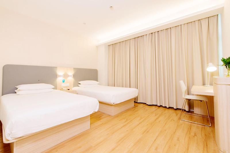 ホテル Super 8  Jinan Railway Station Square