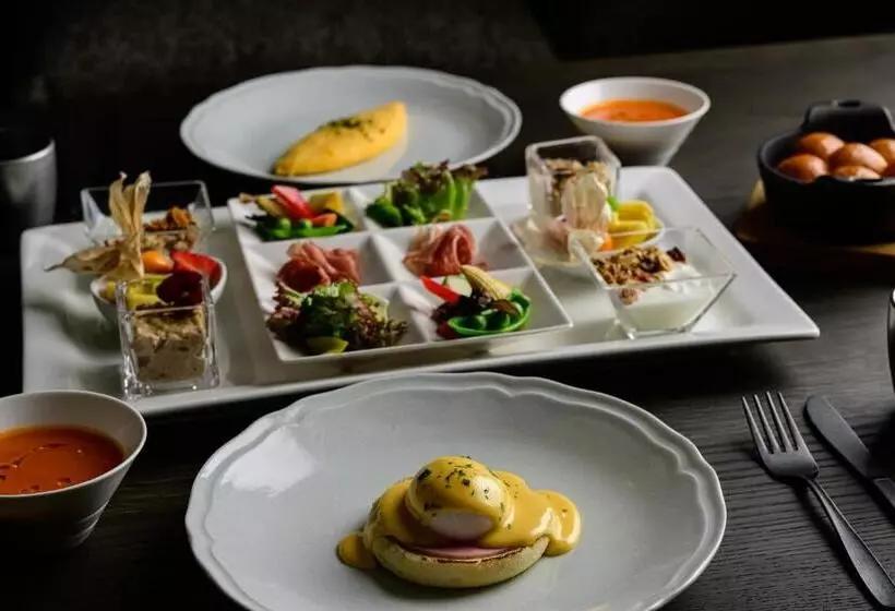 Otel The Knot Yokohama