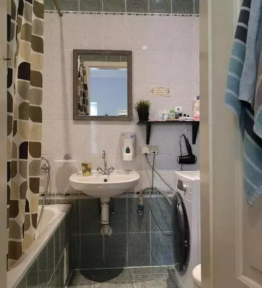 هتل The Monk S Bunk Kaunas