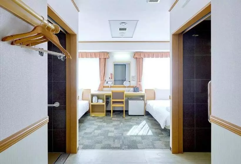Hotel Toyoko Inn Toyama Ekimae Takara-machi