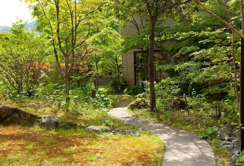 Yufuin Hotel Shuhokan