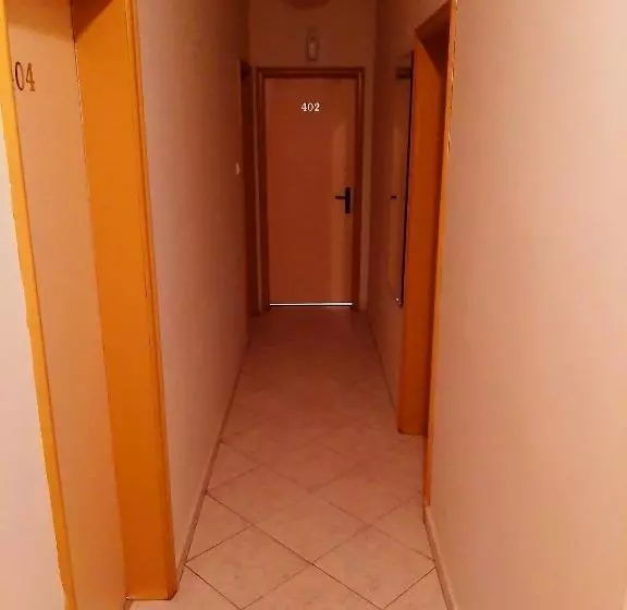 هاستل Guest House Diel