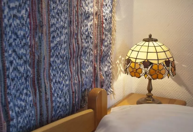 تختخواب و صبحانه Willa Orla