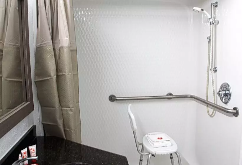 Отель Americas Best Value Inn Donaldsonville