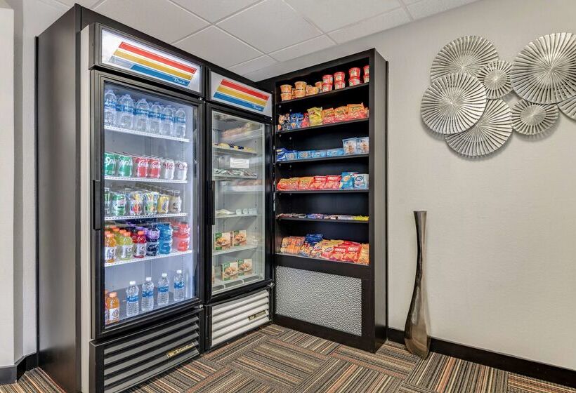 Отель Best Western Auburndale Inn & Suites