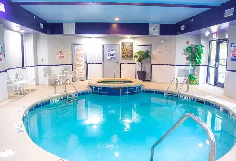 Отель Best Western Plus Richmond Hill Inn