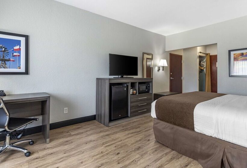 فندق Best Western Plus Victoria Inn & Suites